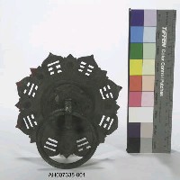 藏品(八卦金屬門環)的圖片